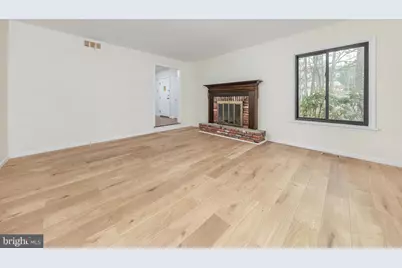 27 Eastwood Drive, Voorhees, NJ 08043 - Photo 3