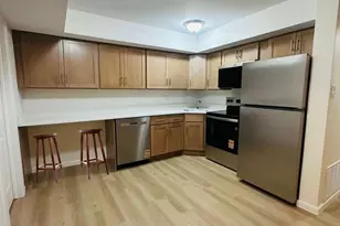 108 Brighton Ct, Sicklerville, NJ 08081 - Photo 1