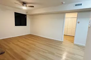 108 Brighton Ct, Sicklerville, NJ 08081 - Photo 3