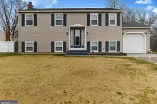 27 Lincoln Dr Ls, Laurel Springs, NJ 08021 - Photo 1