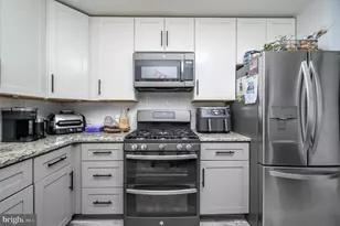 2309 S Cuthbert Dr, Lindenwold, NJ 08021 - Photo 17