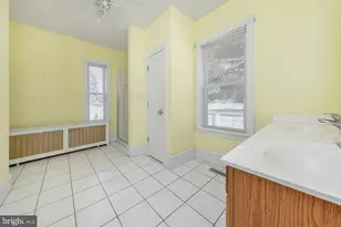 117 Garfield Ave, Gloucester Township, NJ 08012 - Photo 17