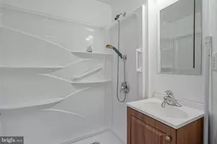 30 S Railroad Ave S, Gloucester City, NJ 08030 - Photo 17