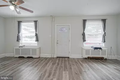 30 S Railroad Avenue S, Gloucester City, NJ 08030 - Photo 11