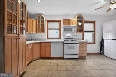 122 N Wilson Avenue, Brooklawn, NJ 08030 - Photo 9