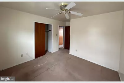 79 Edinburgh, Gloucester Township, NJ 08012 - Photo 23