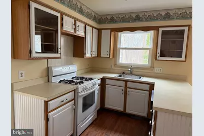 79 Edinburgh, Gloucester Township, NJ 08012 - Photo 7