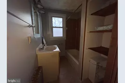 6842 Waldorf Avenue, Pennsauken, NJ 08110 - Photo 15