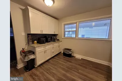 302 Iris Road, Cherry Hill, NJ 08003 - Photo 7