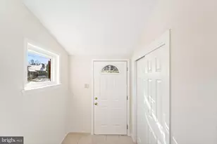 169 Cherry Tree Ln, Cherry Hill, NJ 08002 - Photo 9