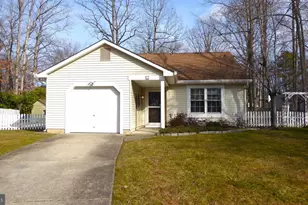 4 Hamilton Ct, Berlin, NJ 08009 - Photo 3