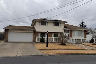 106 Adrienne Ave, Gloucester Township, NJ 08012 - Photo 1