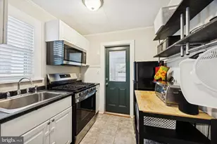 321 Macadams Way, Brooklawn, NJ 08030 - Photo 9