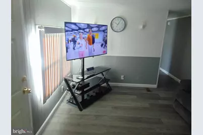 69 Elmwood Ave Elmwood Ave, Gloucester City, NJ 08030 - Photo 3