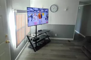 69 Elmwood Ave Elmwood Ave, Gloucester City, NJ 08030 - Photo 3