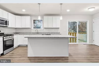 105 W Washington Avenue, Magnolia, NJ 08049 - Photo 9