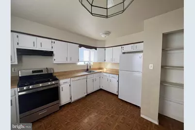 785 Jarvis Road #B, Sicklerville, NJ 08081 - Photo 9