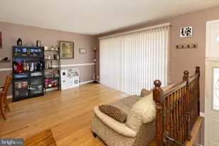 136 State St, Gloucester Township, NJ 08012 - Photo 3