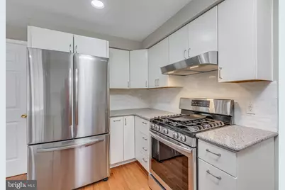 28 Harrowgate Drive, Cherry Hill, NJ 08003 - Photo 17