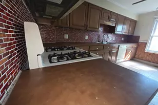 820 Division St, Gloucester City, NJ 08030 - Photo 5