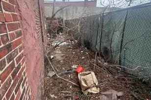 1142 S 6th St, Camden, NJ 08103 - Photo 13