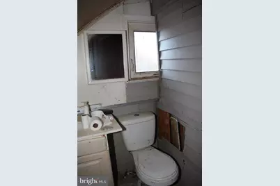 128 Amon Avenue, Gloucester City, NJ 08030 - Photo 7