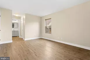 204 Tavistock, Cherry Hill, NJ 08034 - Photo 9