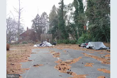 318 E Church Street, Gloucester Township, NJ 08012 - Photo 1