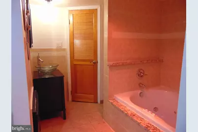 322 E Church Street, Gloucester Township, NJ 08012 - Photo 25