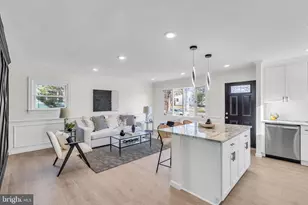 1605 N Bowling Green Dr, Cherry Hill, NJ 08003 - Photo 17