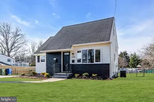 1605 N Bowling Green Dr, Cherry Hill, NJ 08003 - Photo 3