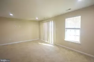 75 Village Green Ln, Sicklerville, NJ 08081 - Photo 33