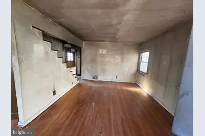 411 Center Avenue, Runnemede, NJ 08078 - Photo 3