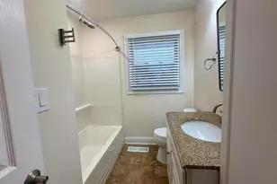 8 Astor Ave, Berlin, NJ 08091 - Photo 11