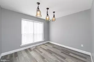 131 Crossings Way, Lindenwold, NJ 08021 - Photo 3