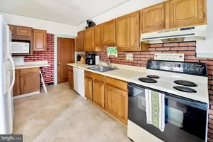 128 Oak St, Audubon, NJ 08106 - Photo 7