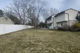 2 Primrose Dr, Sicklerville, NJ 08081 - Photo 3