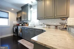 427 Austin Ave, Barrington, NJ 08007 - Photo 15