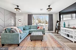 8 Lancia Pl, Lindenwold, NJ 08021 - Photo 5