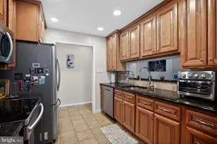 21 Timberline Dr, Voorhees, NJ 08043 - Photo 13