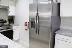 1031 Main St, Voorhees, NJ 08043 - Photo 21