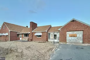 1050 Woodland Ave, Gloucester Township, NJ 08029 - Photo 1