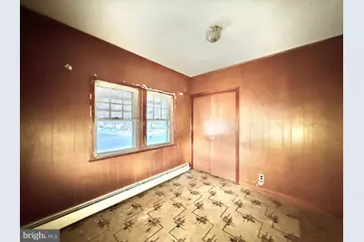 1050 Woodland Avenue, Gloucester Township, NJ 08029 - Photo 23