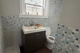 824 S 8th St, Camden, NJ 08102 - Photo 9