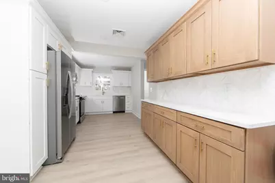 300 Hinchman Avenue, Cherry Hill, NJ 08002 - Photo 9