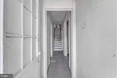 563 Bailey Street, Camden, NJ 08102 - Photo 7