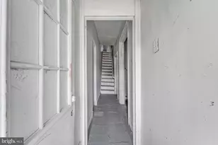 563 Bailey St, Camden, NJ 08102 - Photo 7