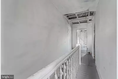 563 Bailey Street, Camden, NJ 08102 - Photo 17