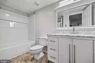 6070 Main, Voorhees, NJ 08043 - Photo 15