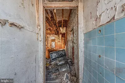 542 York Street, Camden, NJ 08102 - Photo 3